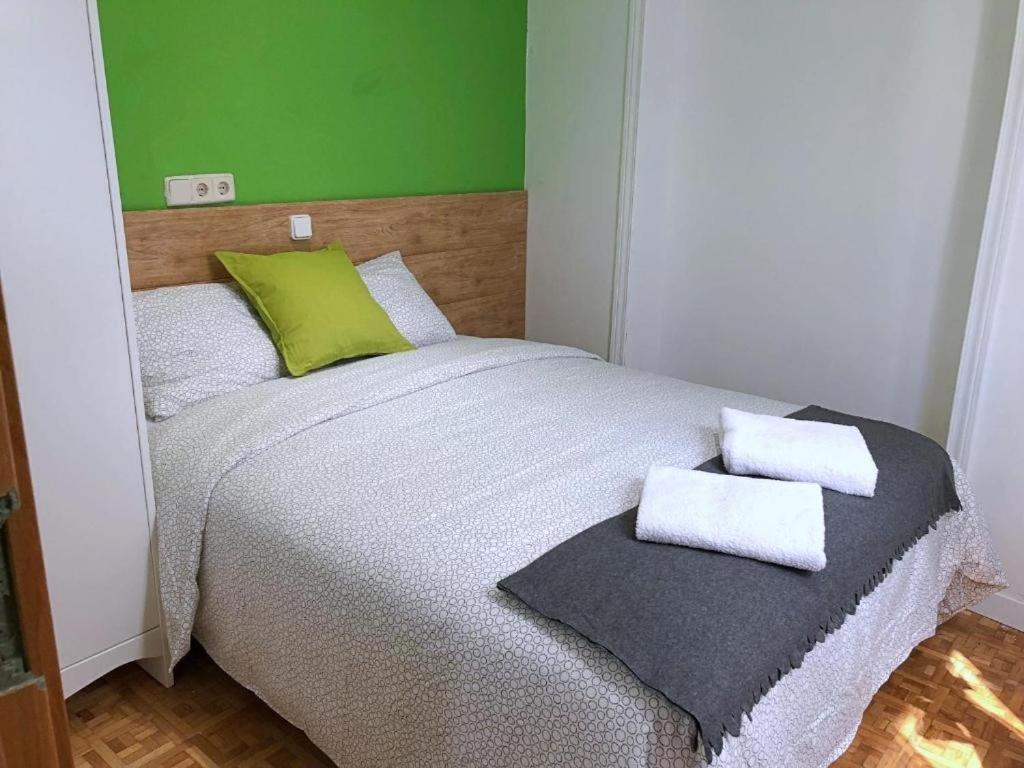 Apartamentos SmartRenting La Latina Madrid Exterior foto